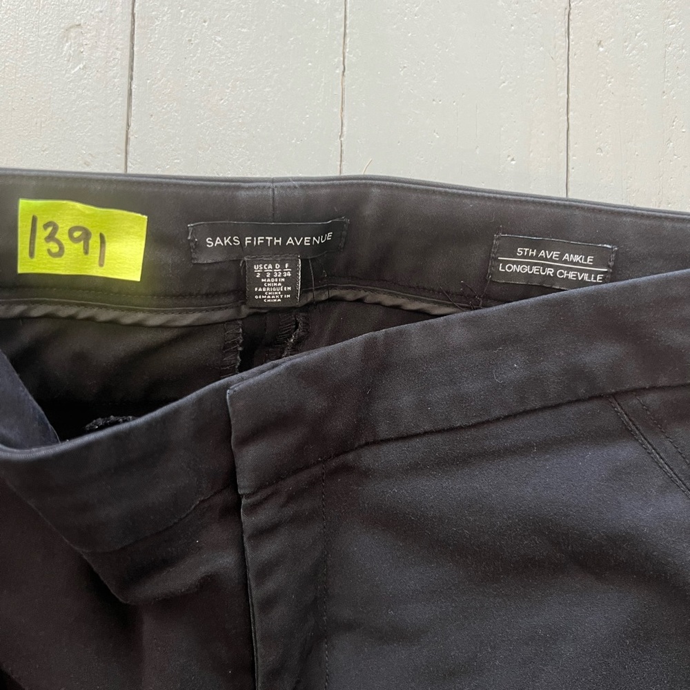 Saks fifth Avenue pants womens 2 black ankle skinny slacks capsule wardrobe - Picture 8 of 13